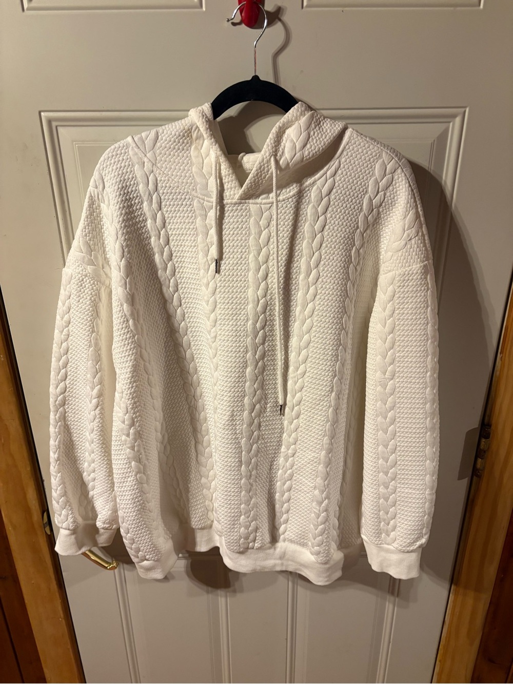 White 1X Hoodie with Strings No Pockets
